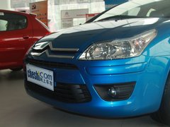 2011款 两厢 1.6 手动 悦雅型