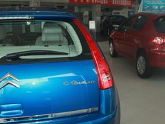 2011款 两厢 1.6 手动 悦雅型