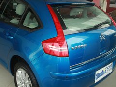 2011款 两厢 1.6 手动 悦雅型