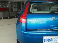 2011款 两厢 1.6 手动 悦雅型