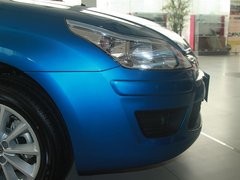 2011款 两厢 1.6 手动 悦雅型