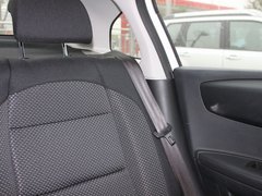2011款 三厢 1.6L 手动 时尚型