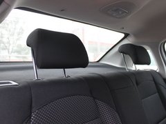 2011款 三厢 1.6L 手动 时尚型