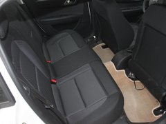 2011款 三厢 1.6L 手动 时尚型