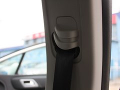 2011款 三厢 1.6L 手动 时尚型