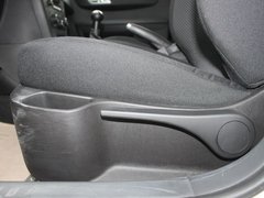 2011款 三厢 1.6L 手动 时尚型