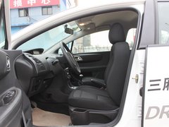 2011款 三厢 1.6L 手动 时尚型