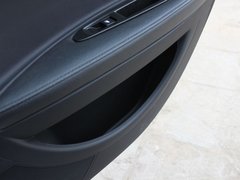 2011款 三厢 1.6L 手动 时尚型