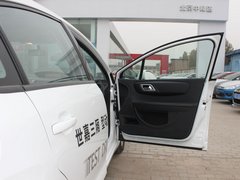 2011款 三厢 1.6L 手动 时尚型