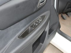 2011款 三厢 1.6L 手动 时尚型