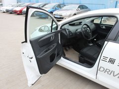 2011款 三厢 1.6L 手动 时尚型