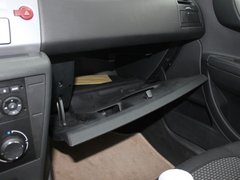 2011款 三厢 1.6L 手动 时尚型