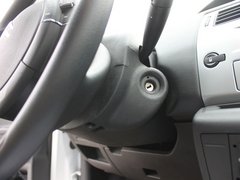 2011款 三厢 1.6L 手动 时尚型