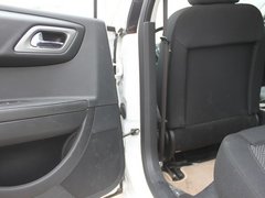 2011款 三厢 1.6L 手动 时尚型