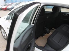 2011款 三厢 1.6L 手动 时尚型