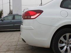 2011款 三厢 1.6L 手动 时尚型