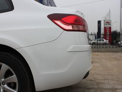 2011款 三厢 1.6L 手动 时尚型