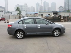 2011款 三厢 1.6L 自动 时尚型
