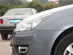2011款 三厢 1.6L 自动 时尚型