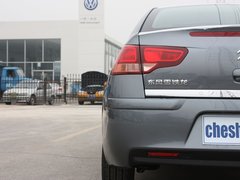 2011款 三厢 1.6L 自动 时尚型