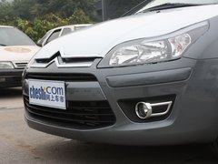 2011款 三厢 1.6L 自动 时尚型