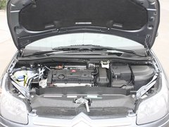 2011款 三厢 1.6L 自动 时尚型