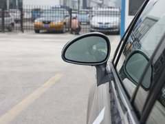 2011款 三厢 1.6L 自动 时尚型