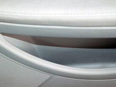 2011款 三厢 1.6L 自动 时尚型