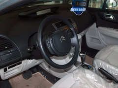 2011款 三厢 1.6L 自动 时尚型
