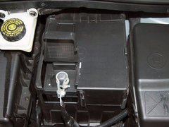 2011款 三厢 1.6L 自动 时尚型