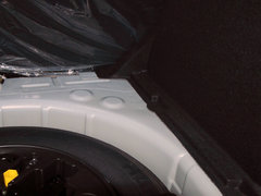 2011款 三厢 1.6L 自动 时尚型