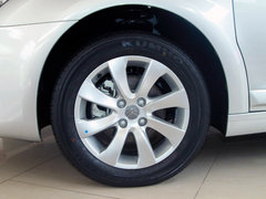 2011款 三厢 1.6L 自动 时尚型