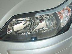 2011款 三厢 1.6L 自动 时尚型