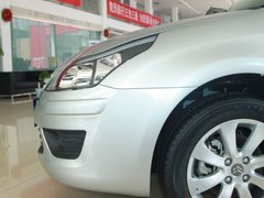 2011款 三厢 1.6L 自动 时尚型