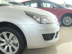 2011款 三厢 1.6L 自动 时尚型