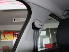 2011款 三厢 2.0L 自动 豪华型