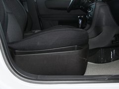 2011款 三厢 2.0L 自动 豪华型