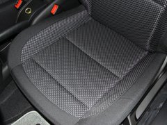 2011款 三厢 2.0L 自动 豪华型