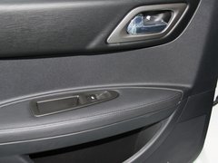 2011款 三厢 2.0L 自动 豪华型