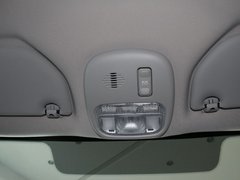 2011款 三厢 2.0L 自动 豪华型