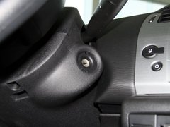2011款 三厢 2.0L 自动 豪华型