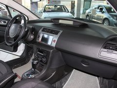 2011款 三厢 2.0L 自动 豪华型
