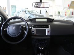 2011款 三厢 2.0L 自动 豪华型
