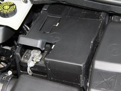 2011款 三厢 2.0L 自动 豪华型