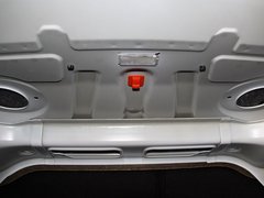2011款 三厢 2.0L 自动 豪华型