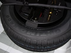 2011款 三厢 2.0L 自动 豪华型