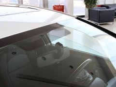 2011款 三厢 2.0L 自动 豪华型