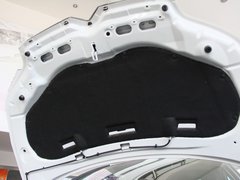 2011款 三厢 2.0L 自动 豪华型