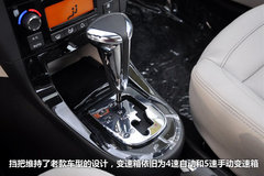 2011款 三厢 2.0L 自动 豪华型