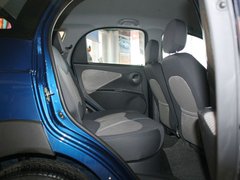 2010款 1.3L 自动 豪华型 5座